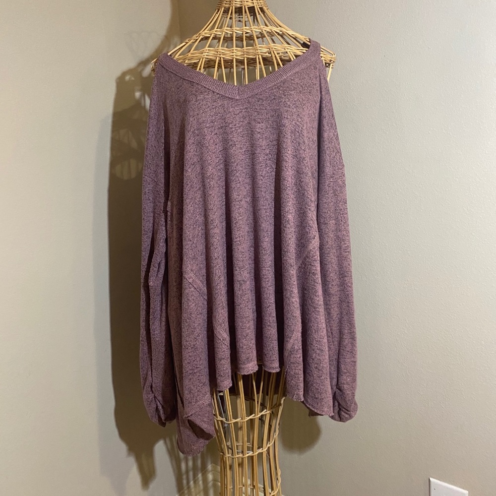 Cute pink cold shoulder sweater 💕